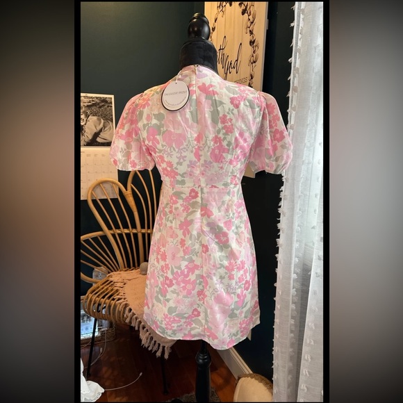 Dress - Picture 2 of 3